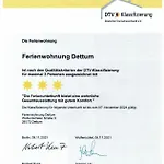 Mit Eigenem Bad, Kochnische Und Wintergarten Apartment