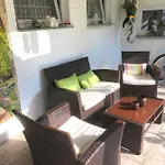 Mit Eigenem Bad, Kochnische Und Wintergarten * Dettum