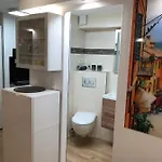 Mit Eigenem Bad, Kochnische Und Wintergarten Apartment Dettum