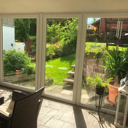Mit Eigenem Bad, Kochnische Und Wintergarten Dettum