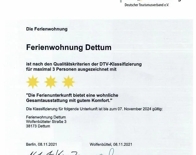 Mit Eigenem Bad, Kochnische Und Wintergarten 아파트